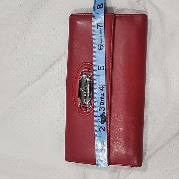 Authentic Gucci Check Book Soft Leather Wallet. - Picture 17 of 17